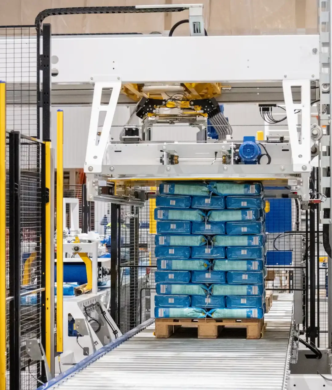 paletizadora-automatica-de-entrada-nivel-bajo-con-pinza-robotizada-ILERPAL L-5