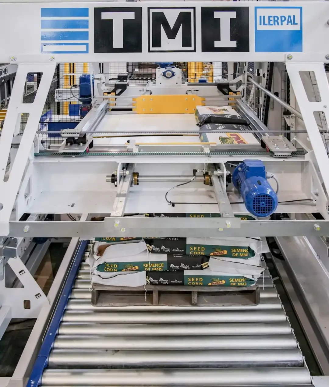 paletizadora-automatica-de-entrada-nivel-bajo-con-pinza-robotizada-ILERPAL L-9