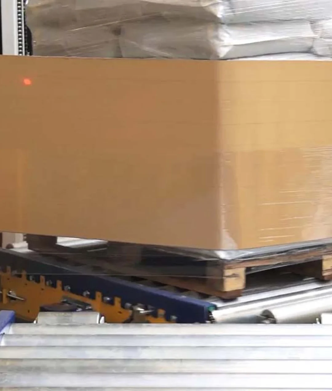 sistema-de-proteccion-lateral-de-pallet-ILERBOX-5